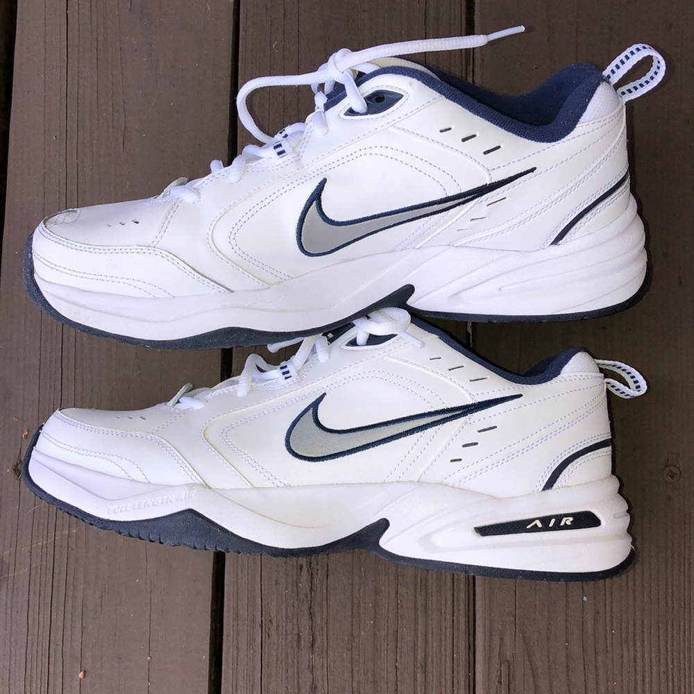 NIKI AIR MONARCH SNEAKERS